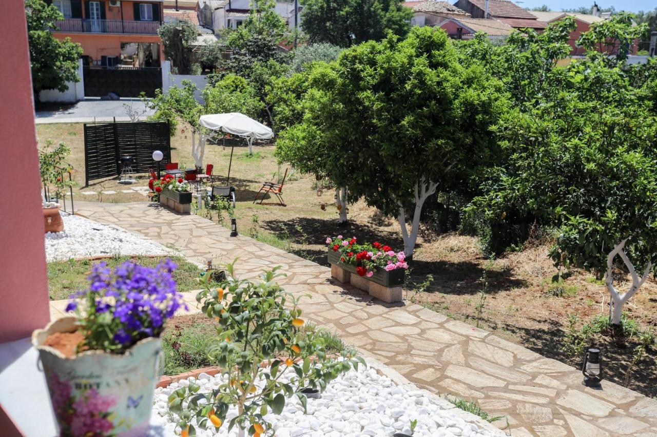 Alice'S & Teo'S Houses Chlomatianá Dış mekan fotoğraf